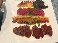 -围龙屋客家食府(福田店)