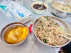 -正宗杨记普洱酸醋米线(总店)