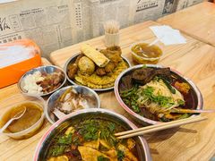 -柳州肥姨妈大骨螺蛳粉(万达中心店)