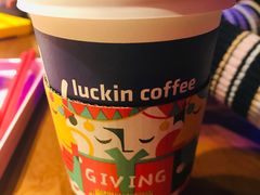 圣诞姜饼人拿铁-luckincoffee瑞幸咖啡(顺义华联商厦店)