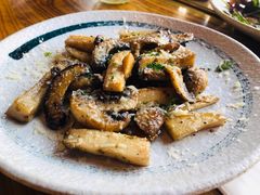 炒蘑菇-SMOKI & CO(五大道店)