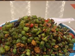 -鹅冠港式茶餐厅(来福士店)