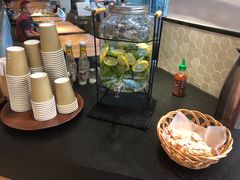 -麦田工坊(月湖店)