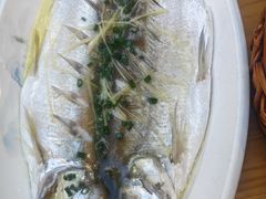 -品鲜村农家菜·阳澄湖大闸蟹(总店)