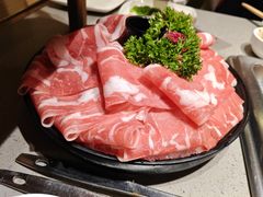 -海底捞火锅(曹安公路店)