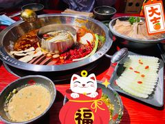 -谭鸭血老火锅(龙湖宝山天街店)