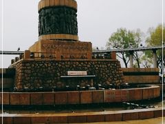 -人民防洪胜利纪念塔