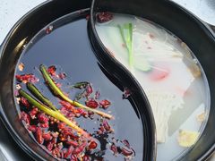 鸳鸯锅-钢管厂五区小郡肝火锅串串香(总店)
