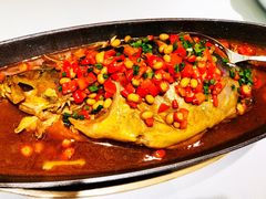 黄山香辣臭鳜鱼-六尺巷新徽菜(总店)