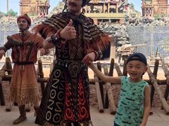 -七彩云南欢乐世界