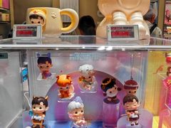 -泡泡玛特POPMART(国金街店)