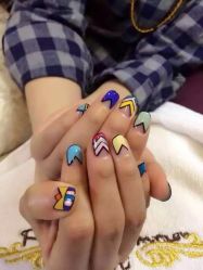 -夏花美甲美睫
