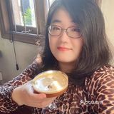 秋日傍晚的老别墅咖啡馆