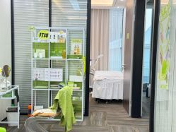 -凡碧诗毛孔清洁收细