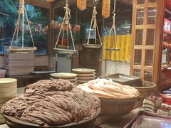 -巴倒烫陆派火锅山庄(南山总店)