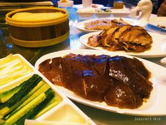 烤鸭-阿瓦山寨·湘菜现炒·剁椒鱼头王(咸阳总店)