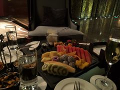 -瑞吉酒店·The Drawing Room闲逸廊·云端下午茶·夜奢Whiskey