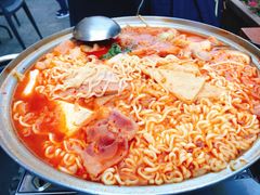 -富乐满韩国正宗炸鸡韩国料理(虹泉路店)