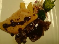 -味立方·名典咖啡语茶(石岩店)