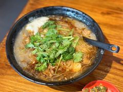 大肠蚵仔面线-大三元台湾鲁肉饭(沙井新桥店)
