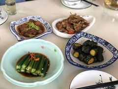 -七的湖·晚芳亭·阳澄湖农家菜·大闸蟹(莲花岛店)