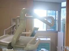 -上海仁爱医院口腔科 · 种植