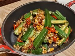 小炒秋葵-小大董·烤鸭(凤凰汇店)