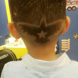 -Mini Me儿童美发王国(友好时尚购物城店)