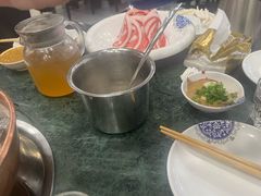 -楼外楼大刀肉传统火锅居(幸福街店)