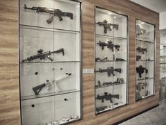 -枪馆1号实弹射击俱乐部