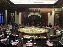 -梅龙镇酒家(南京西路总店)