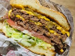 -The Habit Burger Grill 哈比特汉堡(复兴soho店)