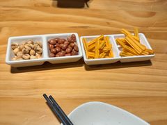 -风光老灶麻辣香锅(大成路翠微百货店)