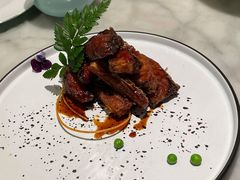 本帮熏鱼-蝶园·装修中(BFC外滩金融中心店)