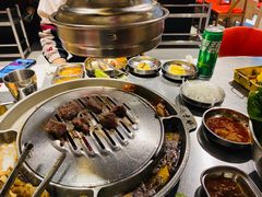 -哈哈碳都·牛肋条无限自助烤肉(台江万达店)