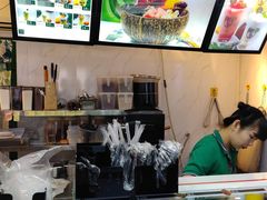 -津椰本·海南正宗椰奶清补凉(店一店)
