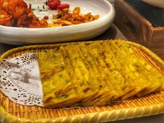 葱油饼-宏达宴老菜馆(群力第四大道店)