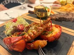 -龙虾酒吧扒房(宁波香格里拉店)