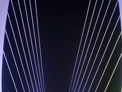 -南京眼步行桥
