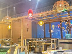 -侯志伟老街炒鸡(广济街店)