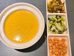 -江宴渔村·鱼鲜土菜(紫荆广场店)