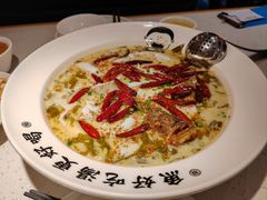 -江渔儿酸菜鱼(映月湖环宇城店)