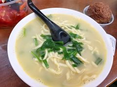 -三百碗宝应长鱼面(板仓街店)