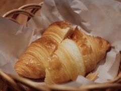 黄金流奶羊角-麦田工坊(月湖店)