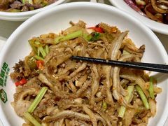 -绿草地·湘菜(7mall店)