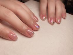 -沫儿·美甲美睫·半永久·皮肤管理