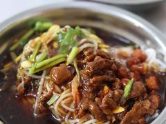 -灵山卢梅燕粉店