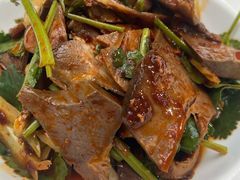 -渝半城经典川粤菜(重庆天地店)