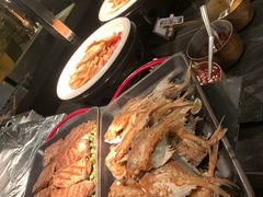 -圣丰索菲特·2 On 988 Café 自助餐厅