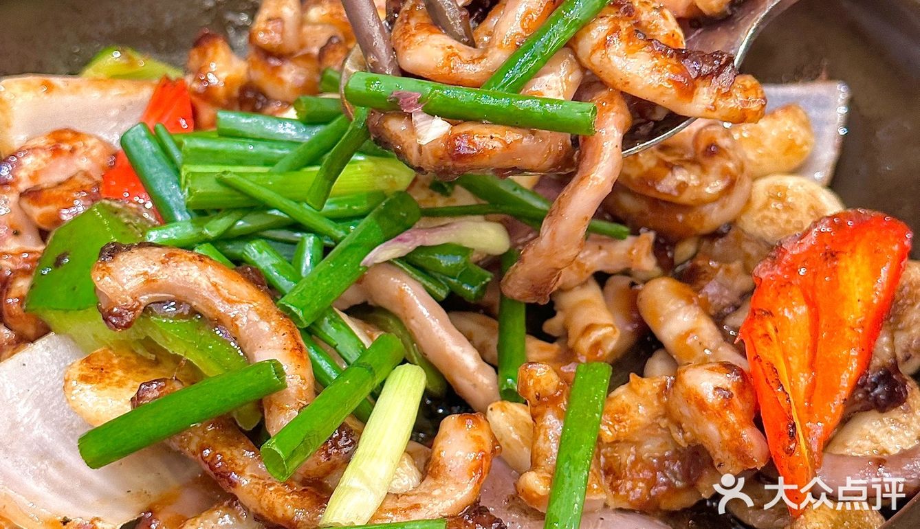 爆汁乳鸽+荔枝木烧鹅🔥这家粤菜太绝了！